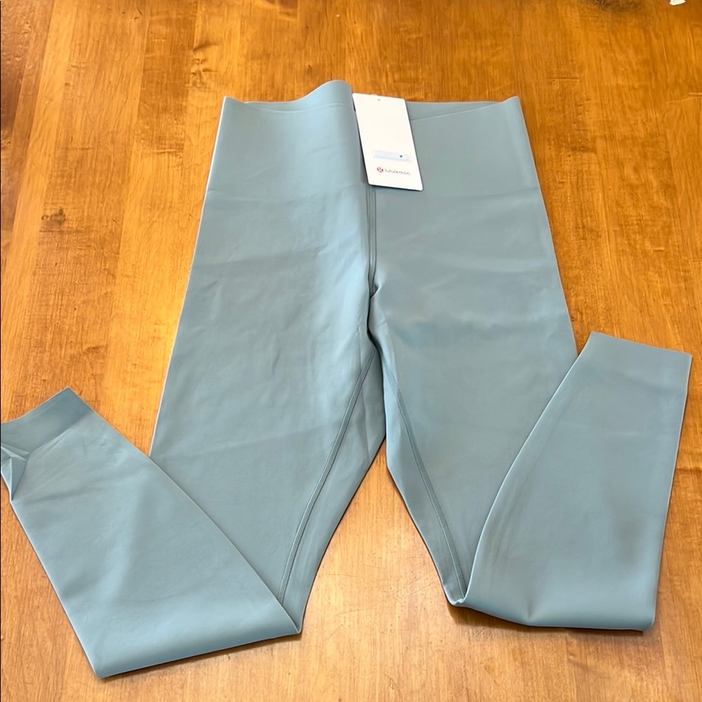 Glow Up HR Tight 28”